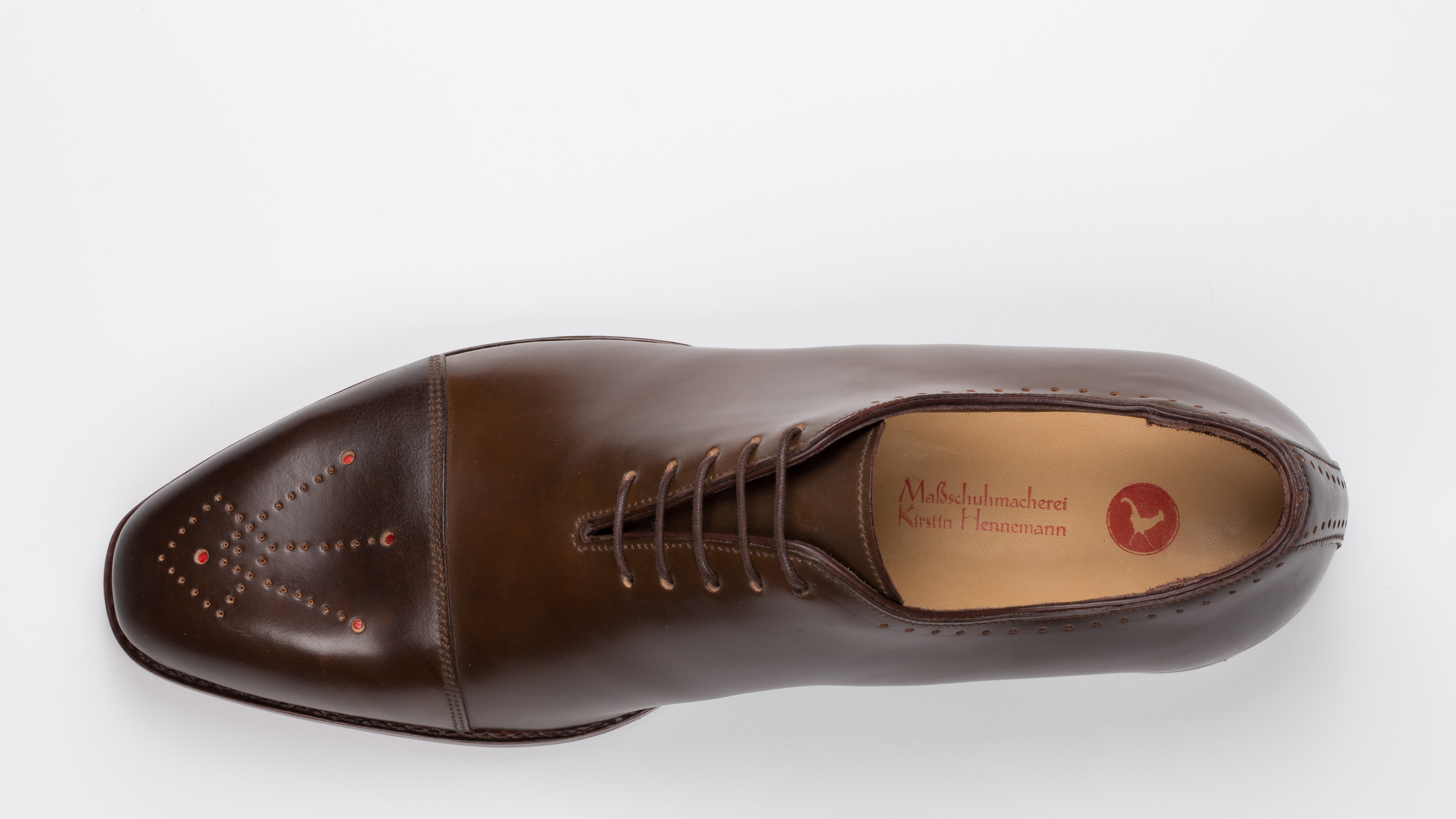 bespoke men's shoe brown cordovan top view