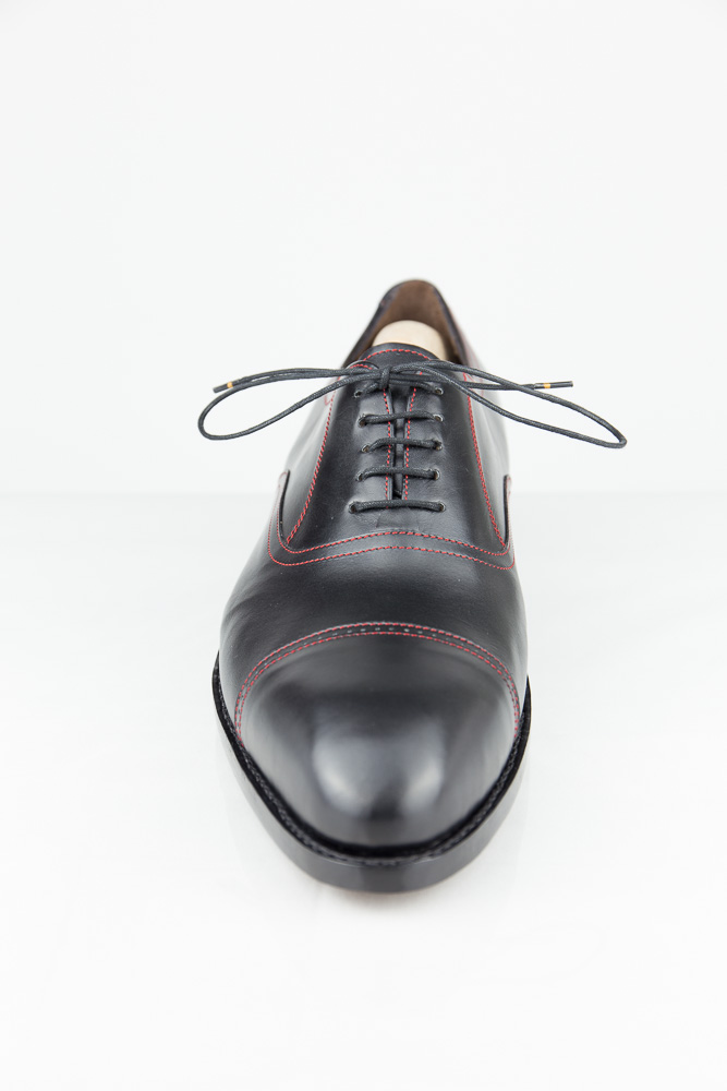 Men bespoke shoe shiny black leather front view